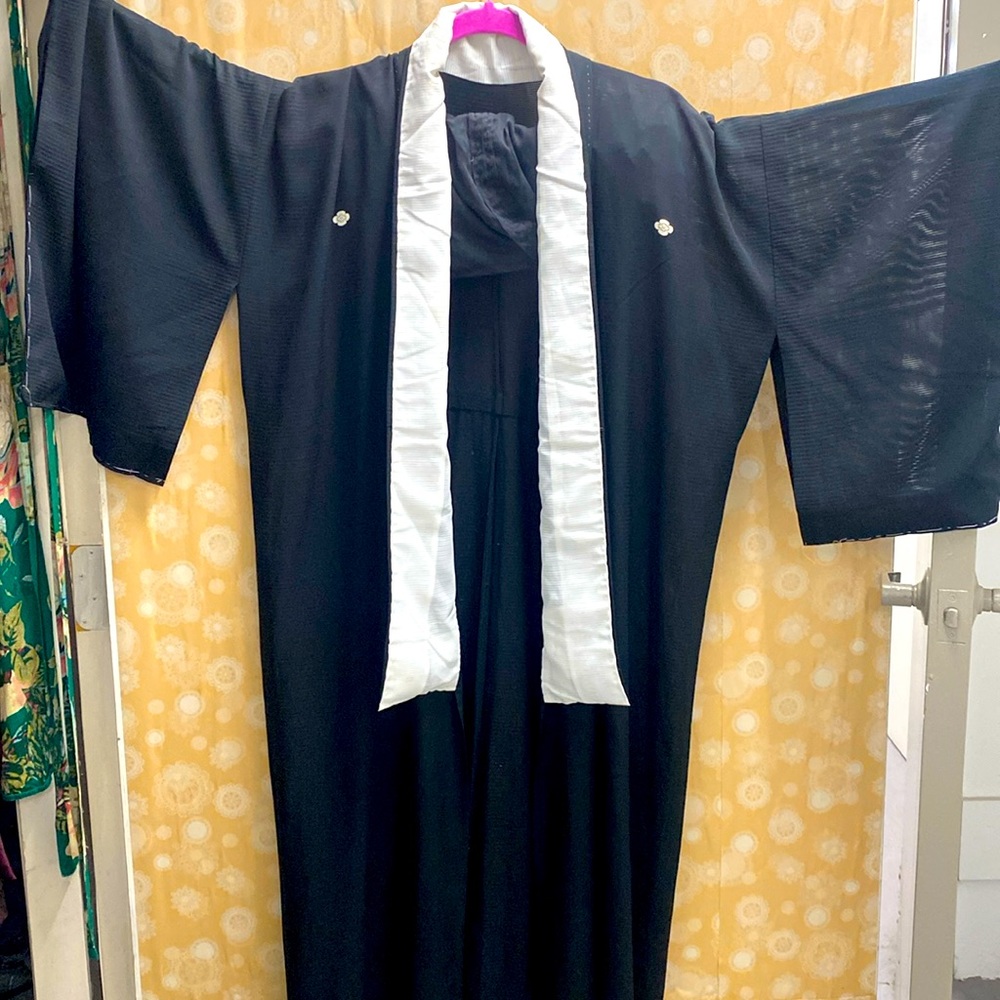 KIMONO Black